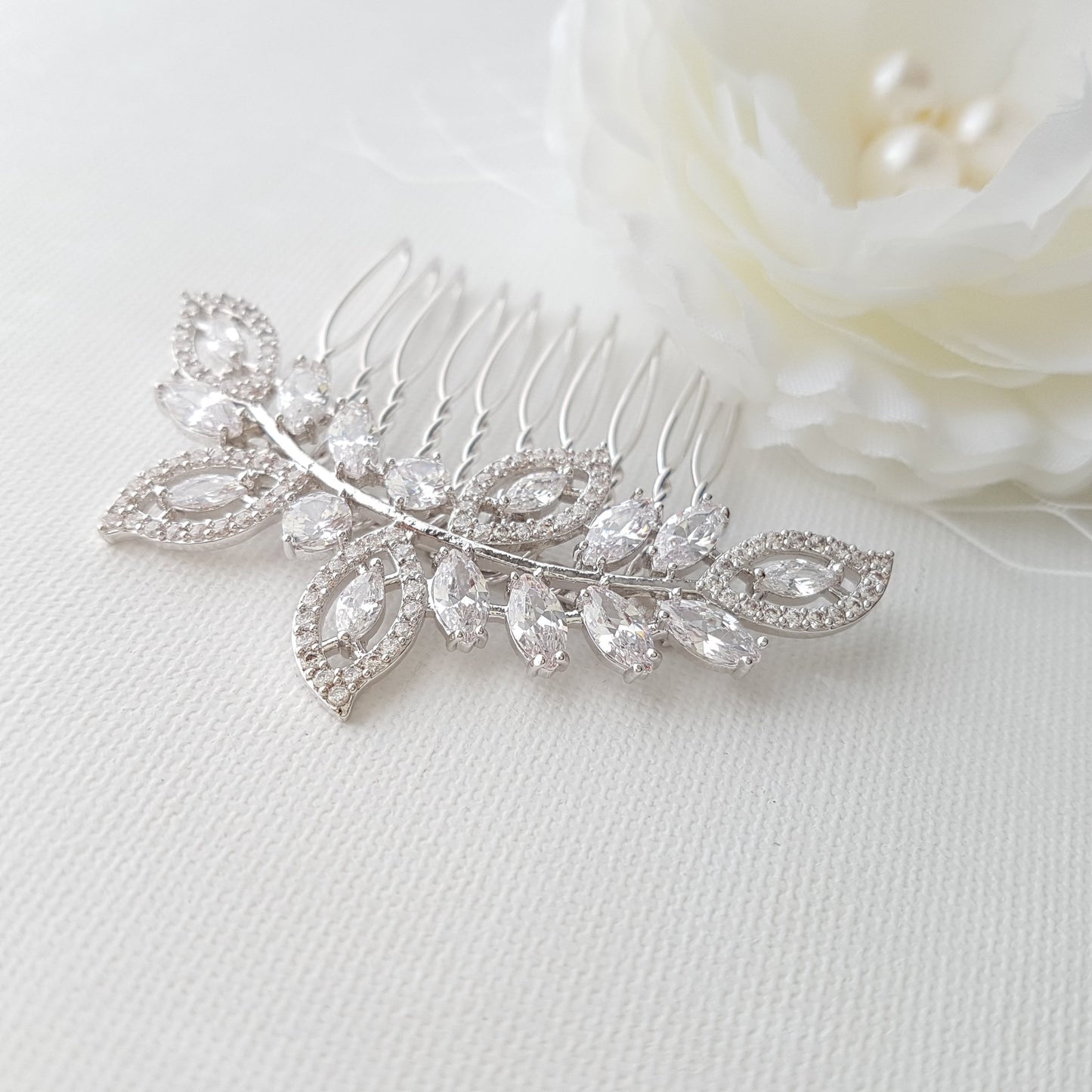Leaf Bridal Hair Comb With Pearls¢¬‚¬Å“ Kerry - PoetryDesigns