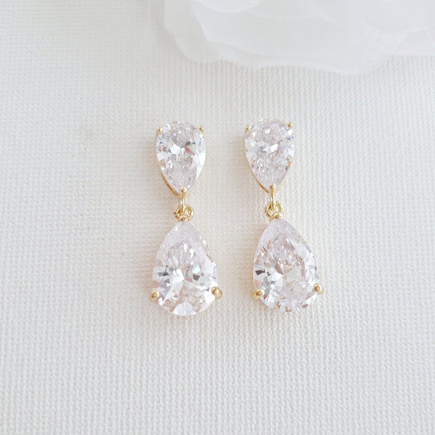 Clear Cubic Zirconia Earrings and Necklace Set in Rose Gold-Clara