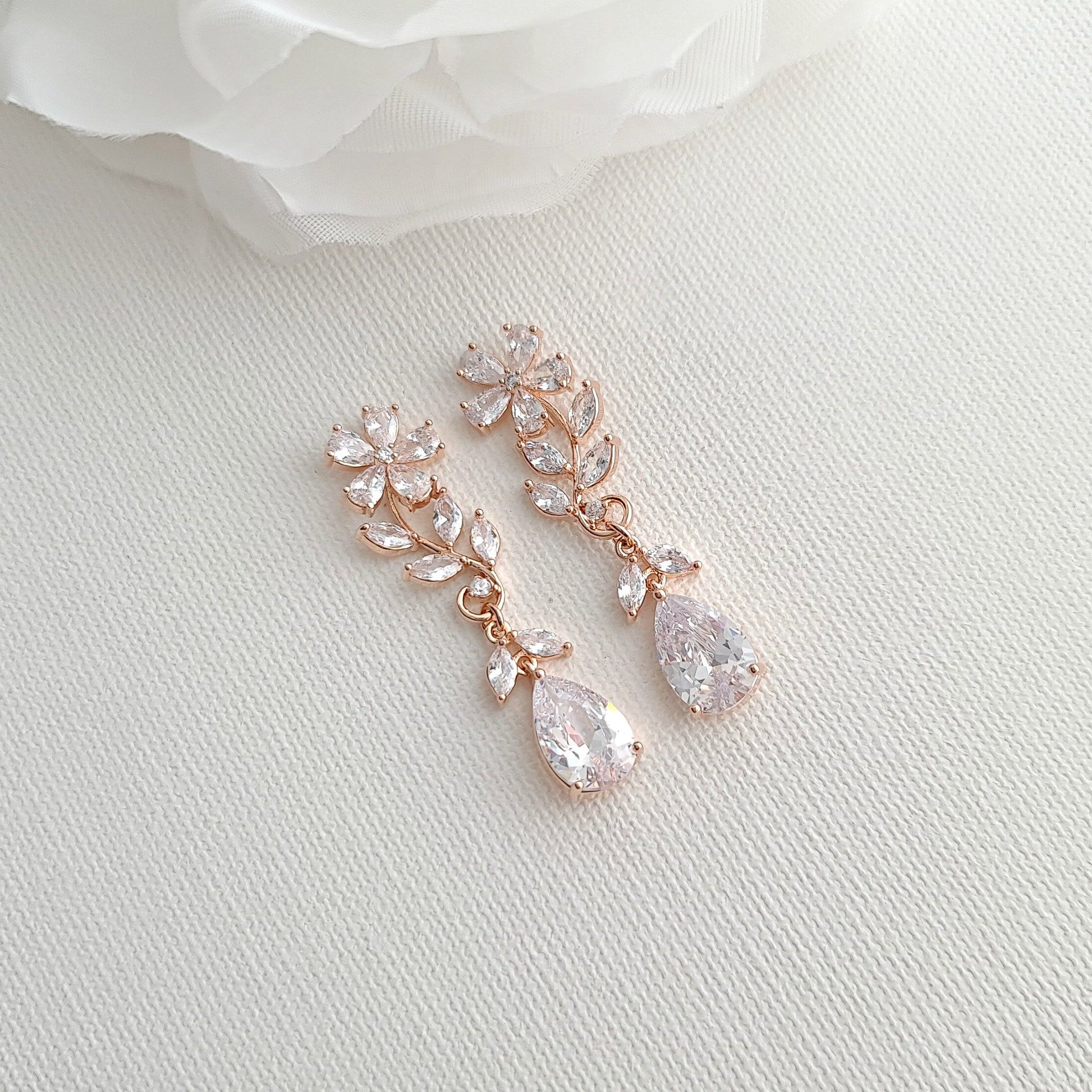 Bridal Flower Crystal Earrings- Daisy - PoetryDesigns