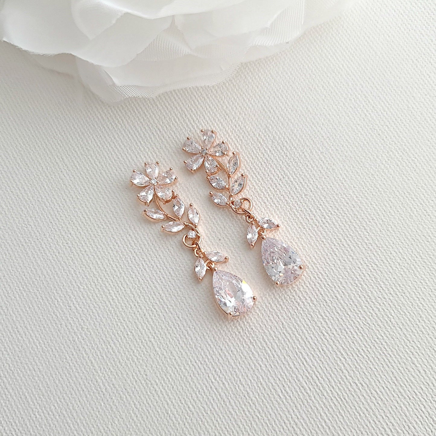 Leaves and Flower Bridal Earrings in Gold -Daisy - PoetryDesigns