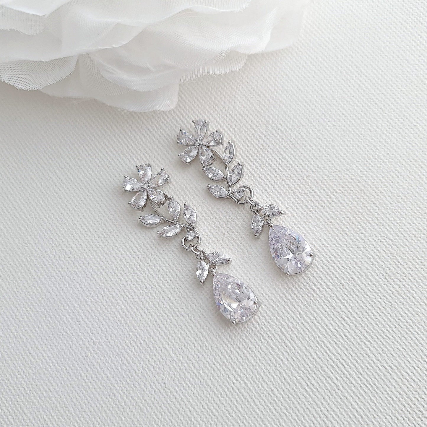 Bridal Flower Crystal Earrings- Daisy - PoetryDesigns