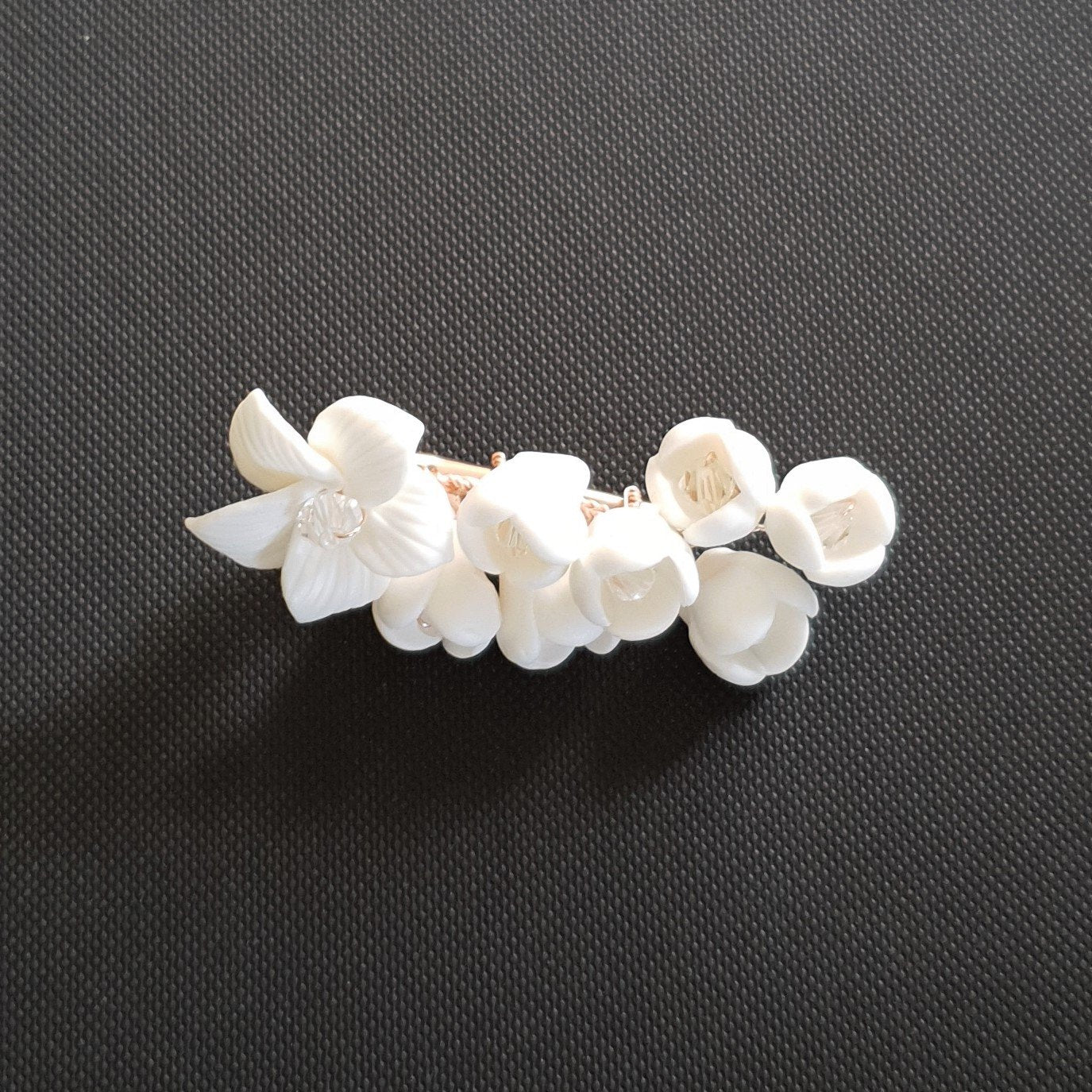 Pasador de Novia con Flores Blancas-Lila