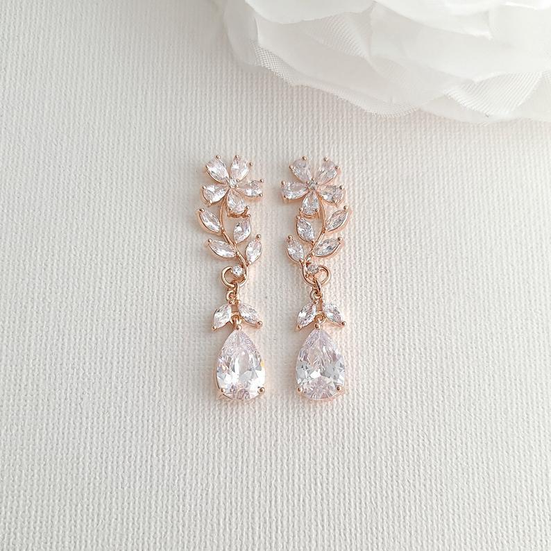 Bridal Flower Crystal Earrings- Daisy - PoetryDesigns