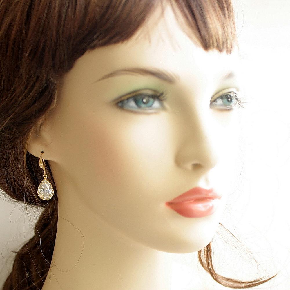 Gold and Cubic Zirconia dangle earrings