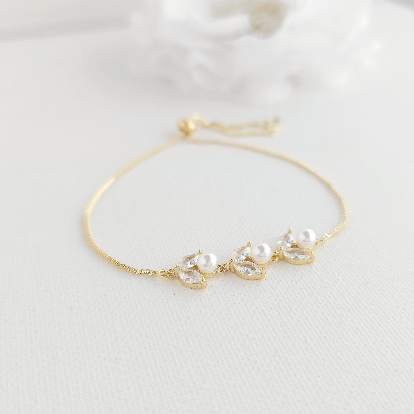 Gold Silder Bracelet With Pearls-Leila