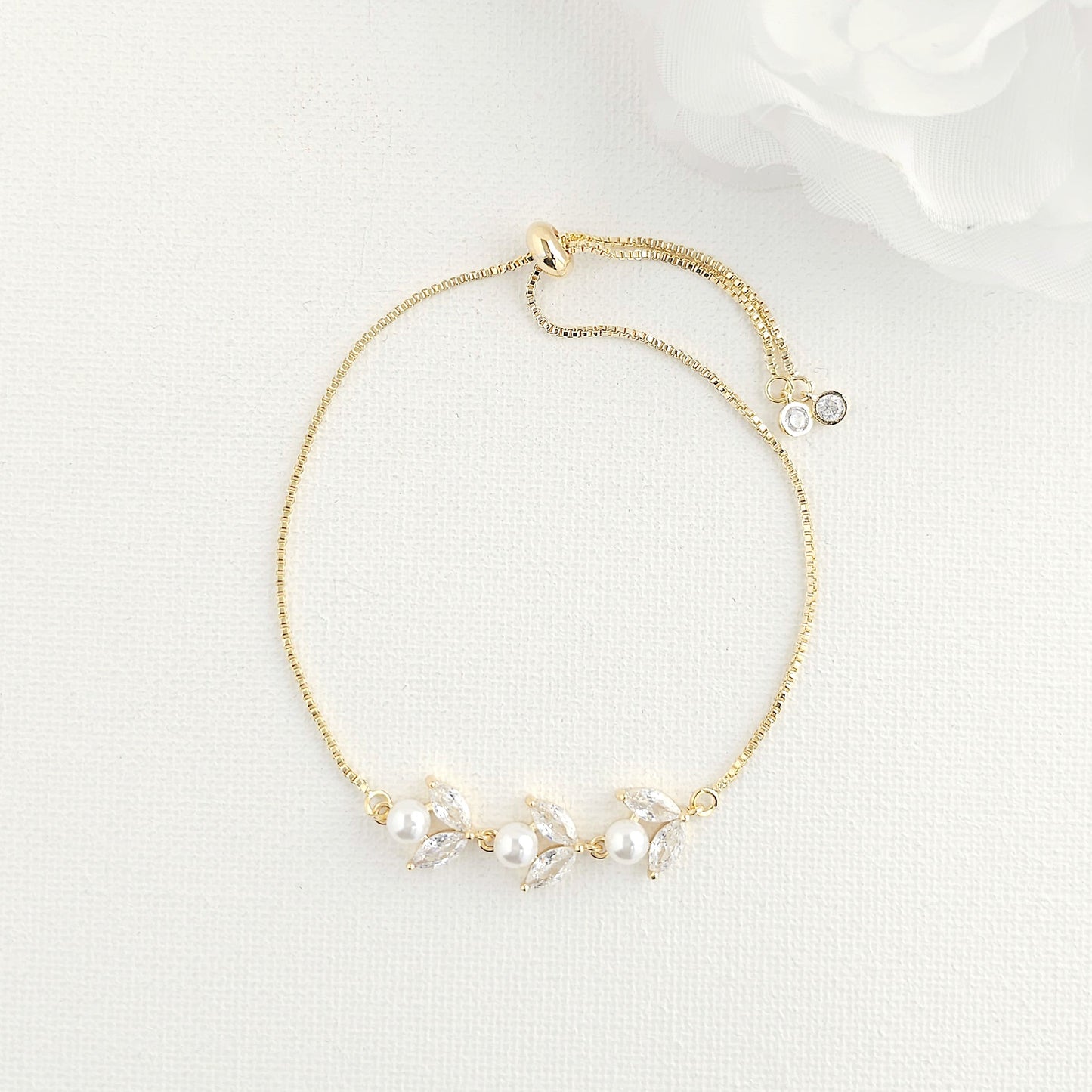 Gold Silder Bracelet With Pearls-Leila