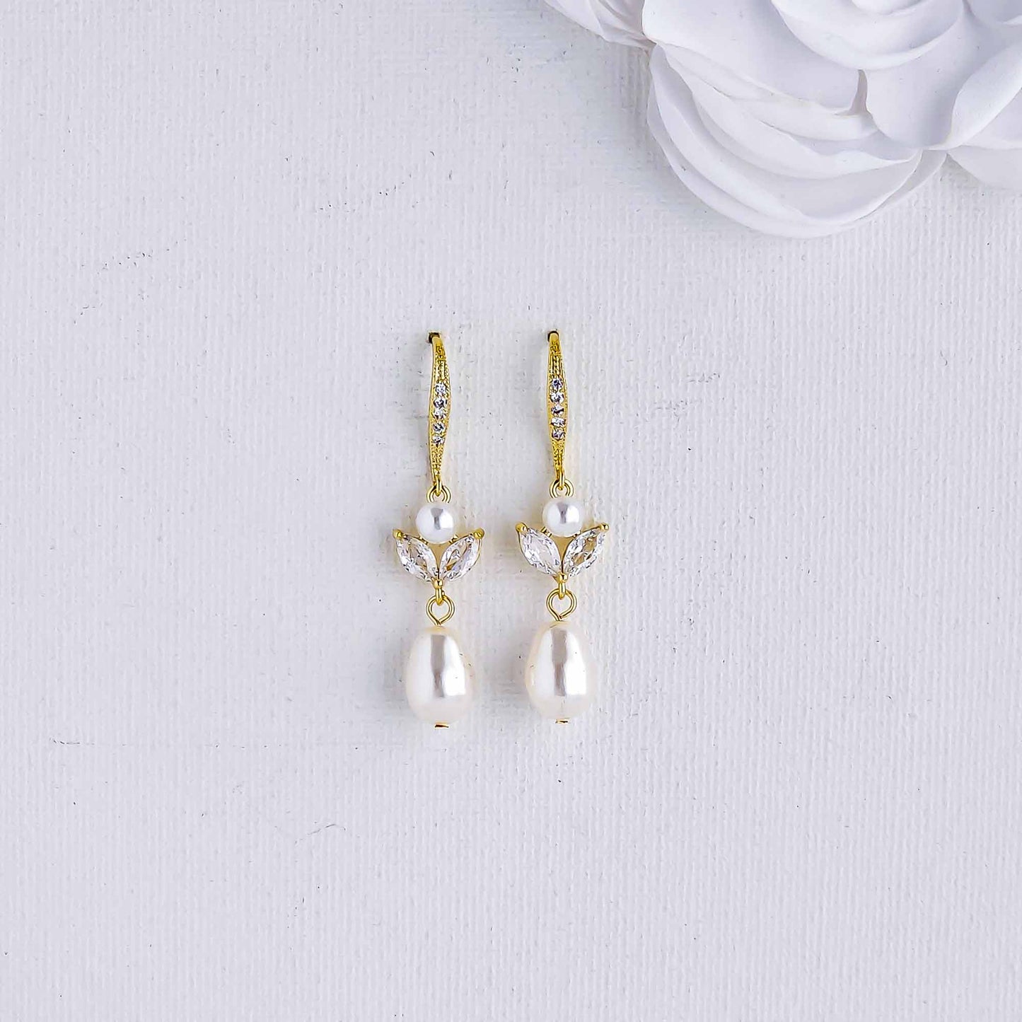 Boucles d'oreilles pendantes pour les mariées-Leila