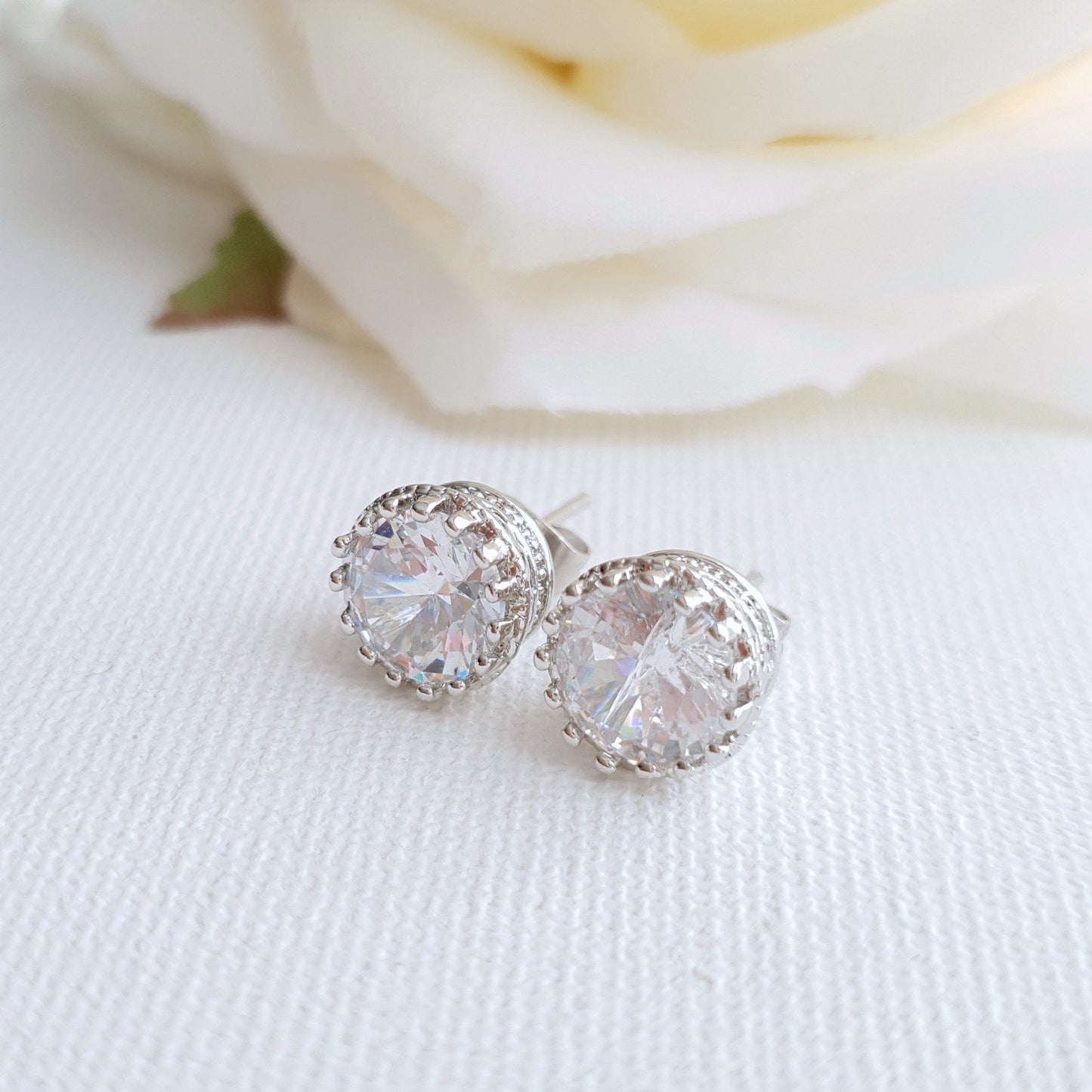 Crown Stud Earrings Liz - PoetryDesigns