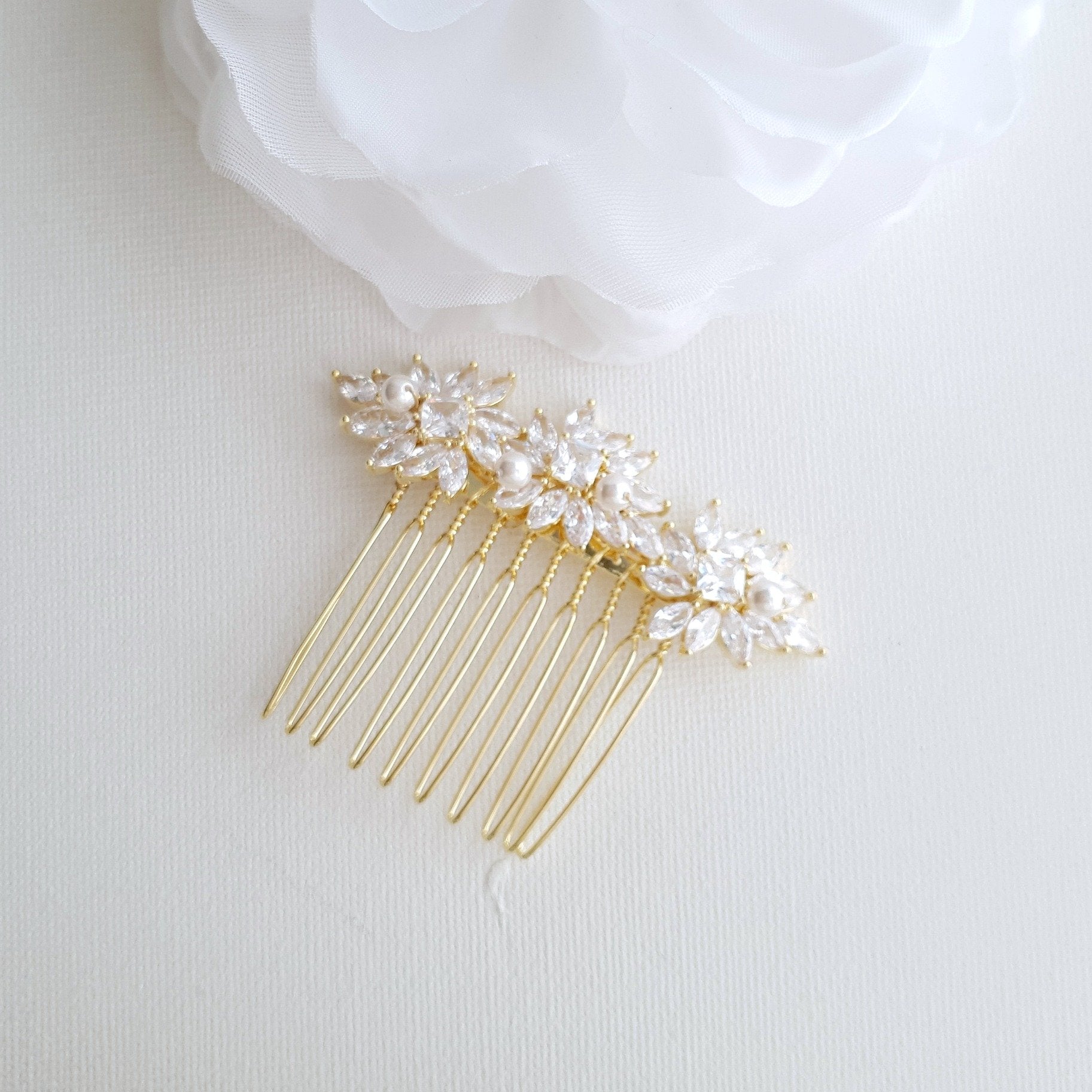 Small Wedding Veil Comb- Bridget - PoetryDesigns