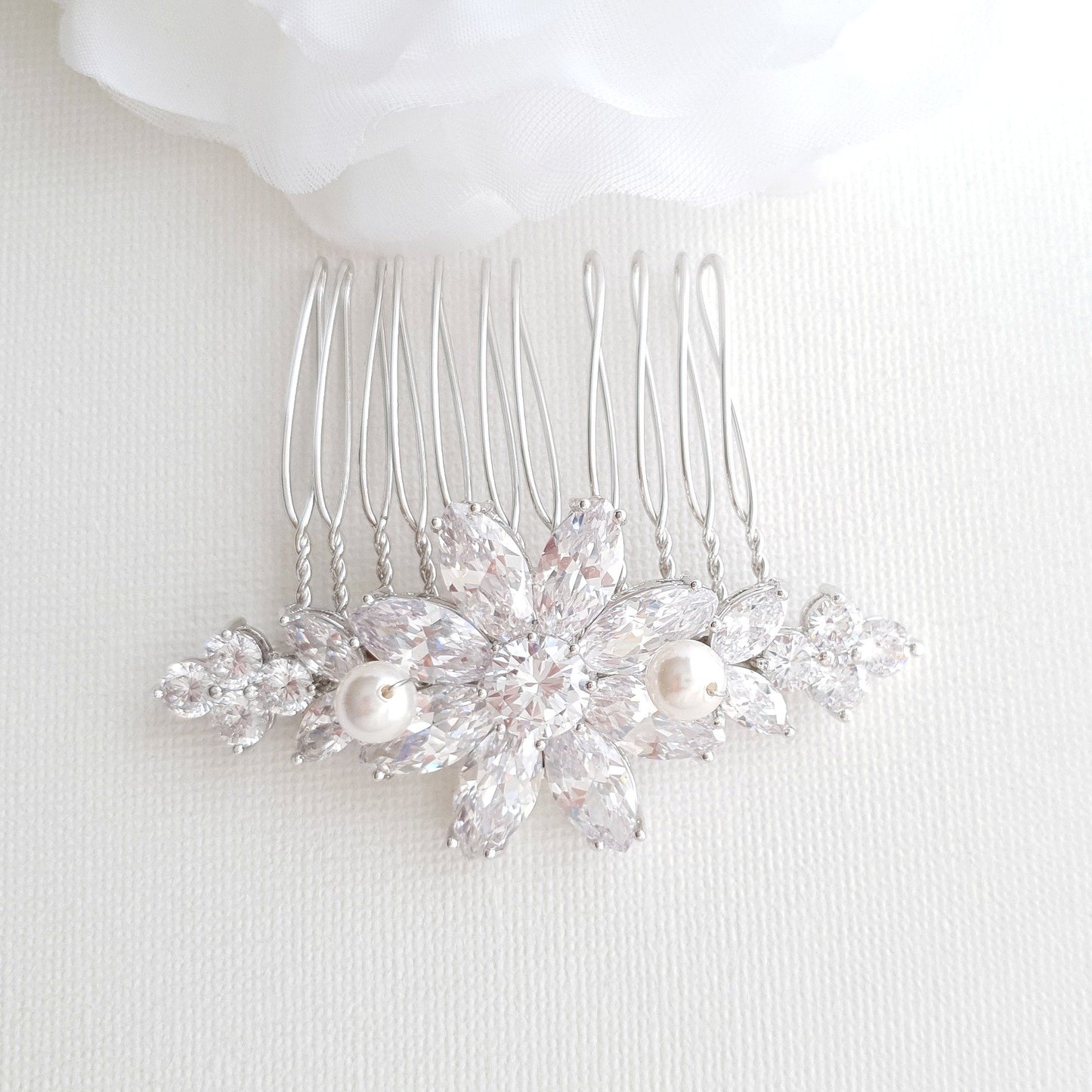 Daisy Flower Hair Comb for Brides- Daisy - PoetryDesigns