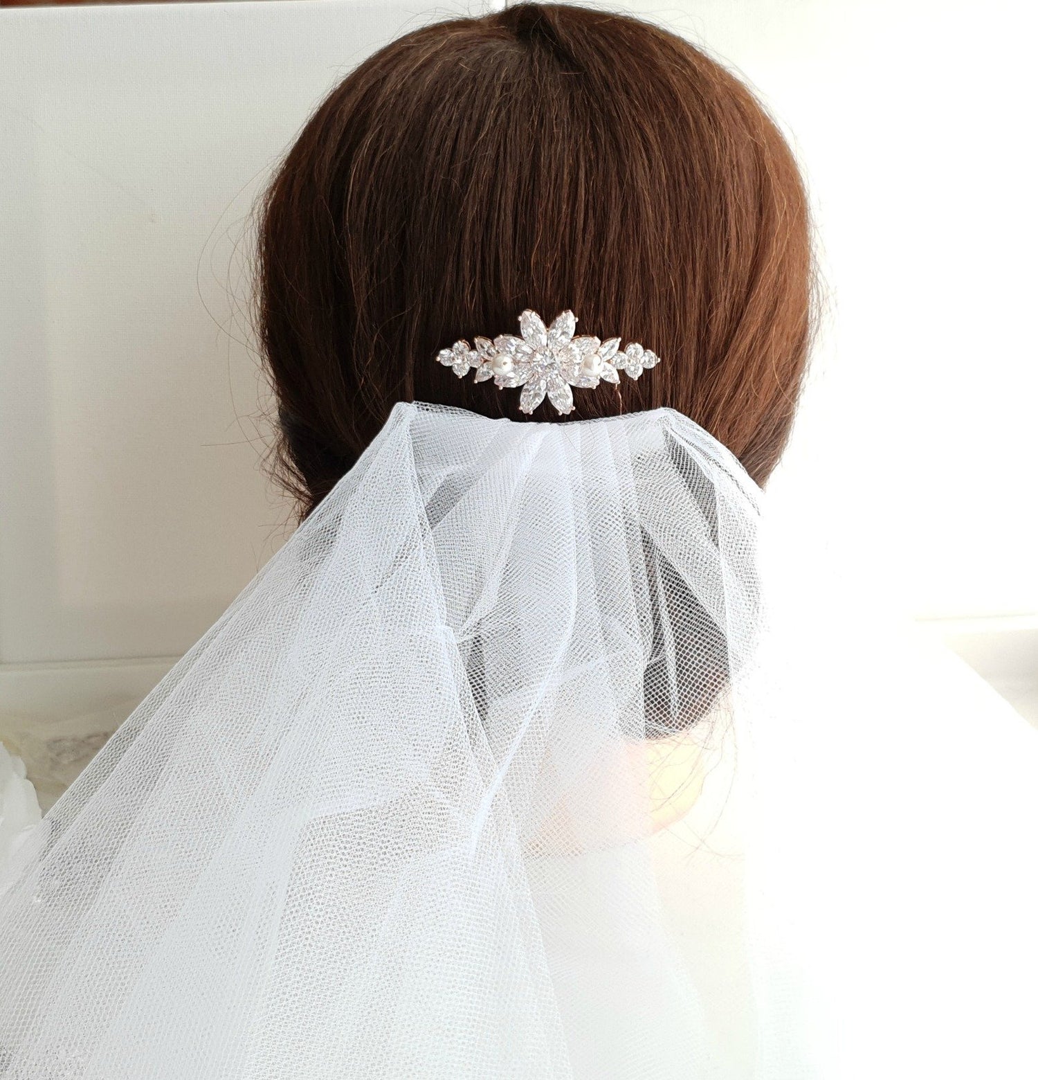 Daisy Flower Hair Comb for Brides- Daisy - PoetryDesigns