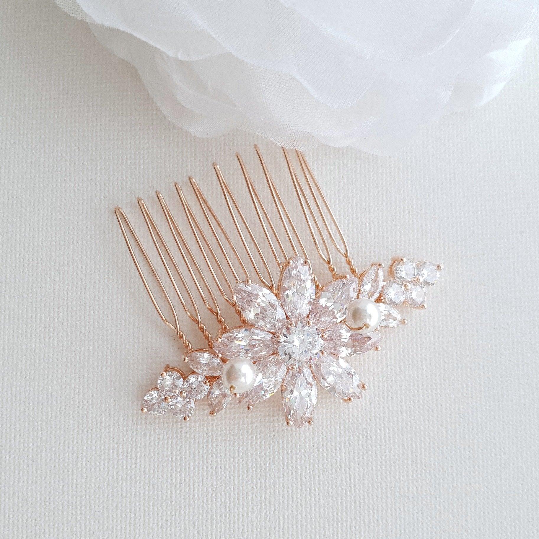 Gold Hair Combs for Weddings-Daisy - PoetryDesigns