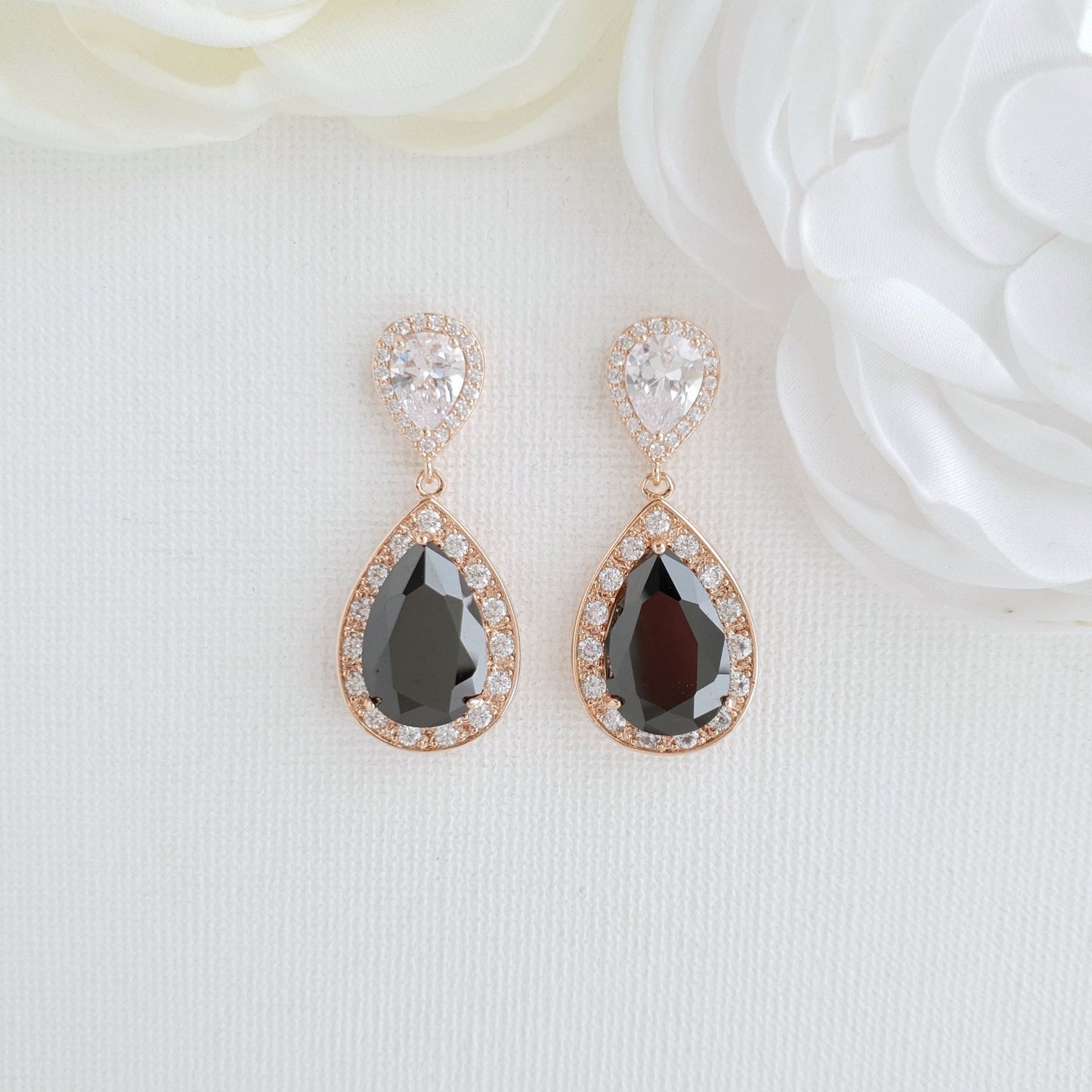 Boucles d'oreilles pendantes noires - Zoé