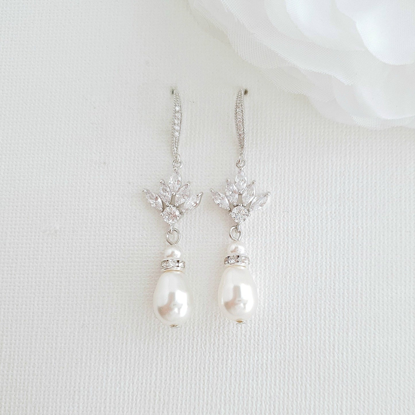 Rose Gold Pearl Drop Dangle Earrings for Weddings-Rosa