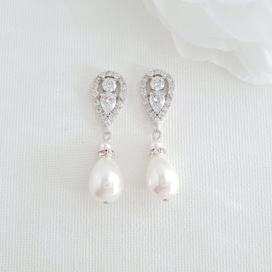 Boucles d'oreilles pendantes en argent et perles-Cera