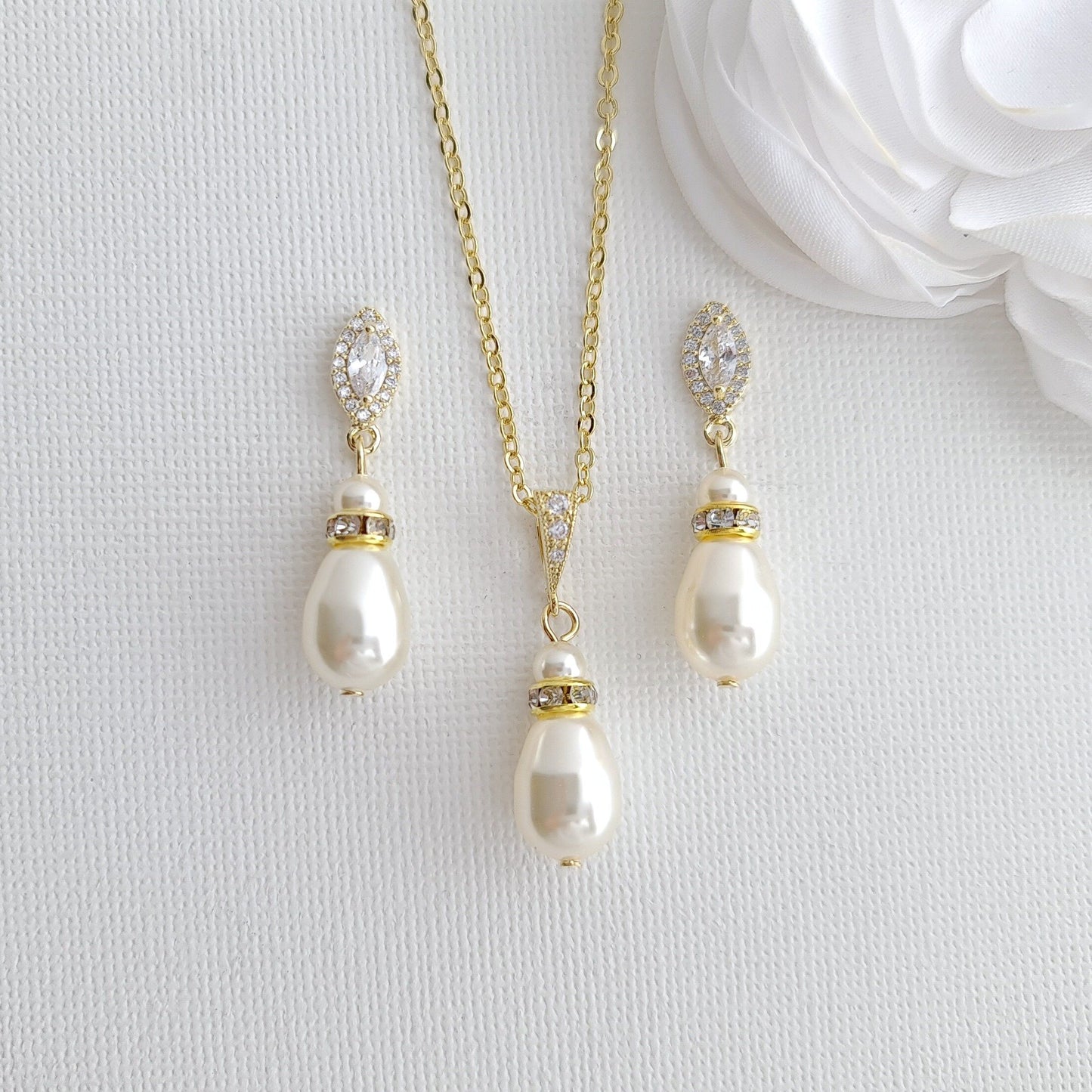 Pearl Jewelry Set with Teardrop Pearl Pendant and Earrings for Brides- Ella - PoetryDesigns