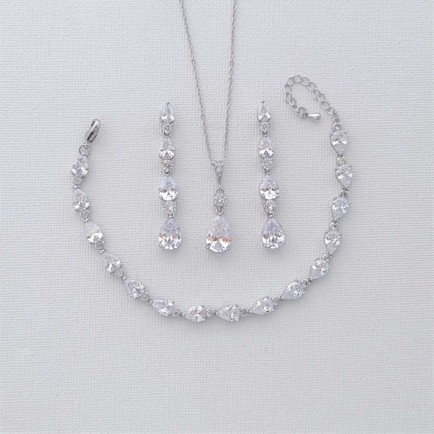 Slim Teardrop Jewelry Set for Brides- Hazel