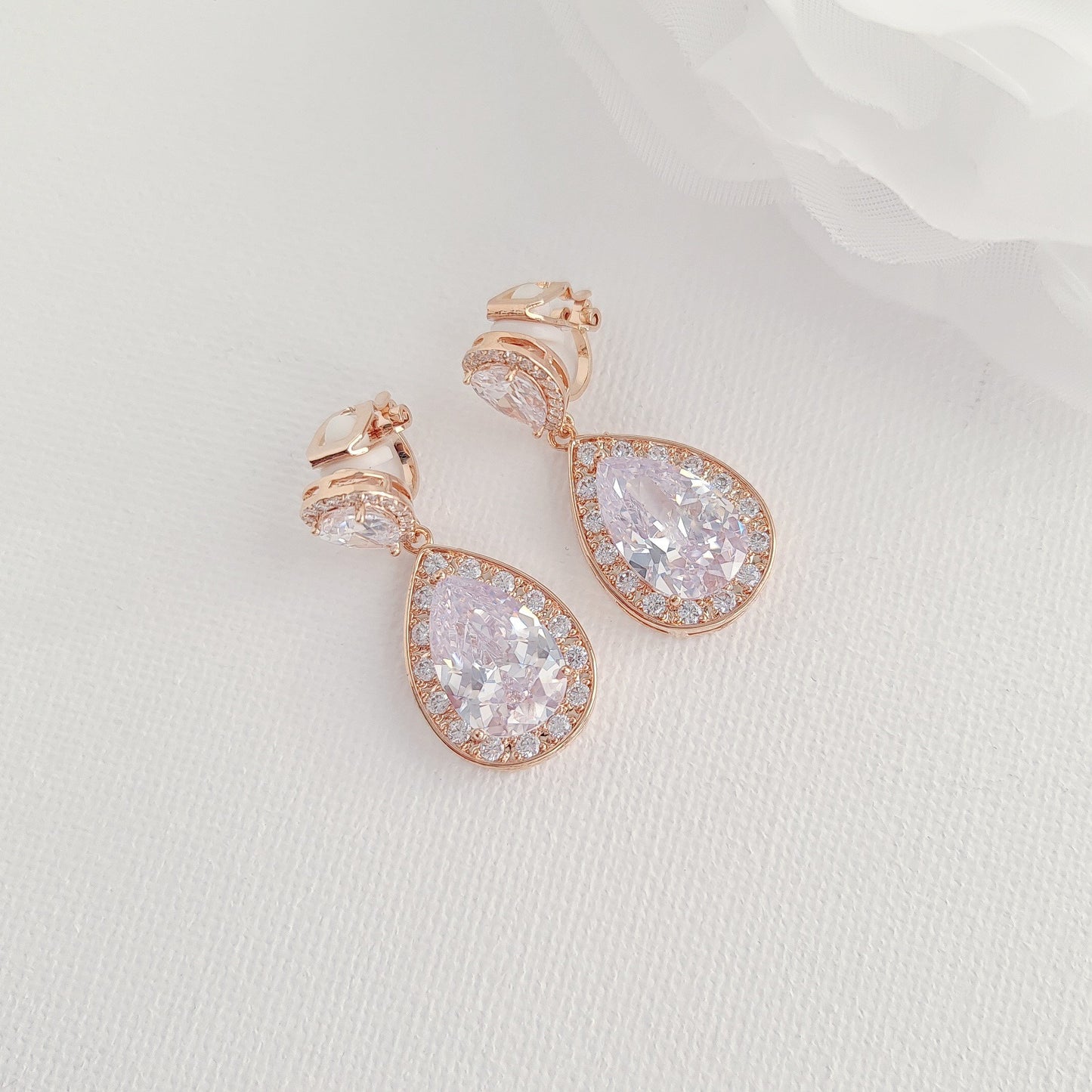 Boucles d'oreilles à clip de mariage en or-Evelyn