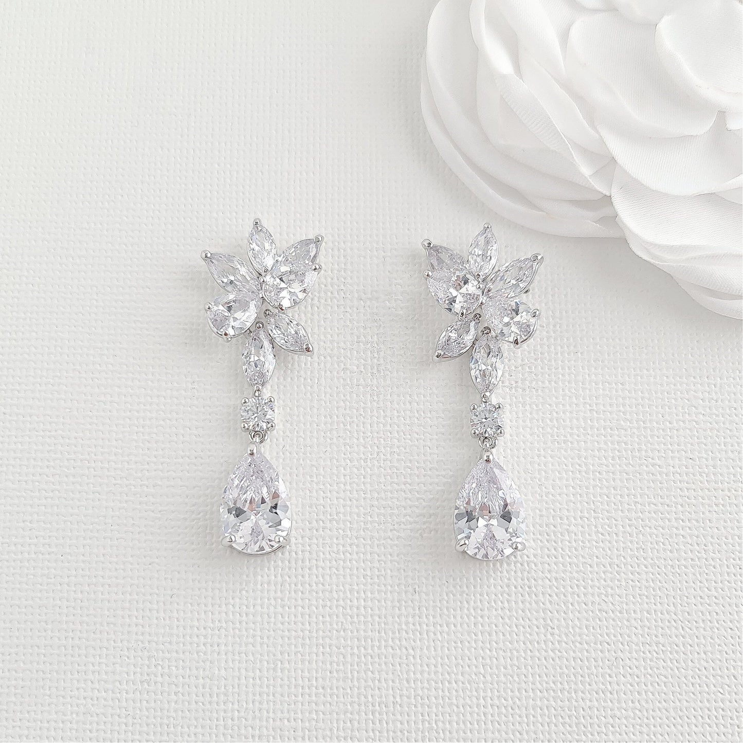 Wedding Earrings and Bracelet Set in Cubic Zirconia-Ivy