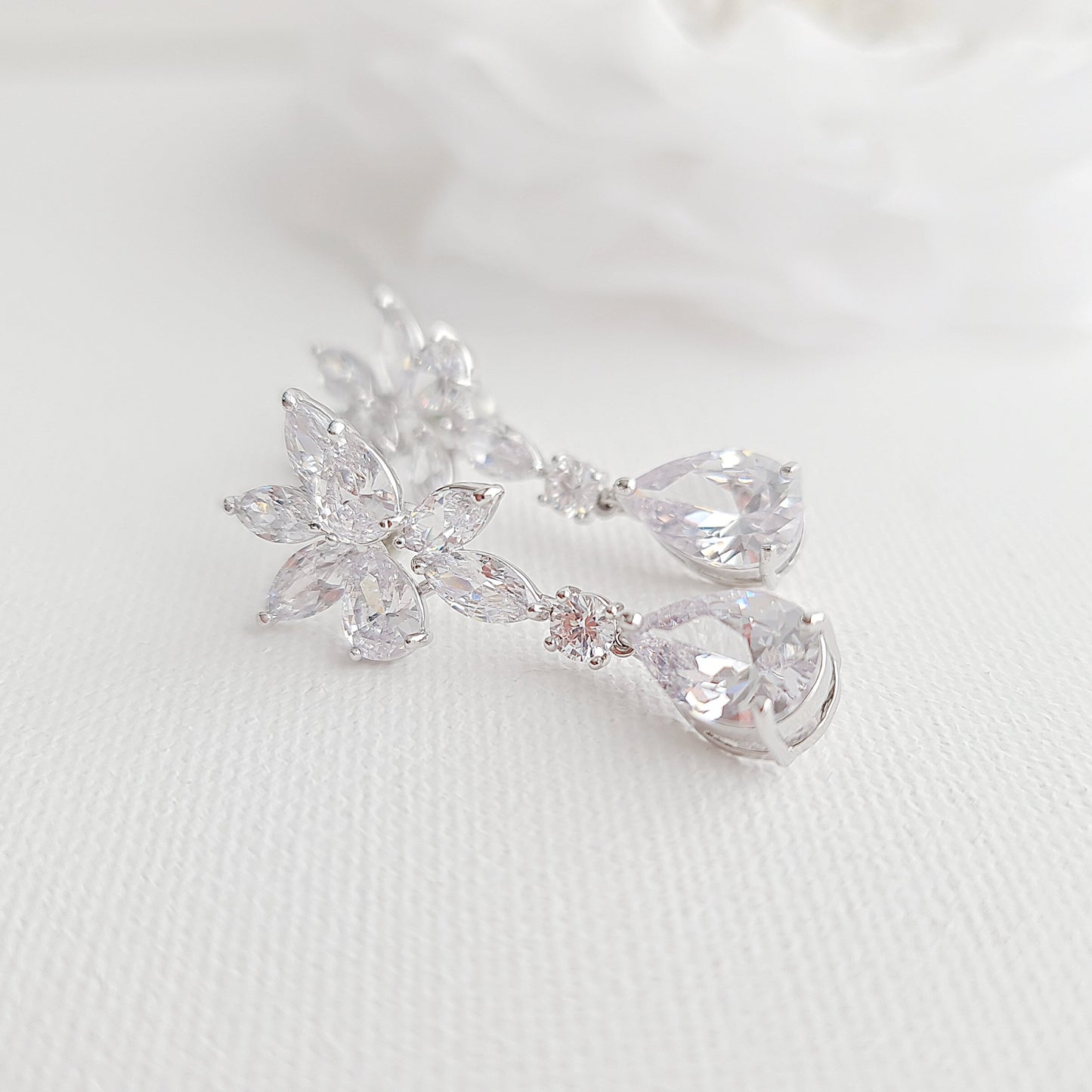 Wedding Earrings and Bracelet Set in Cubic Zirconia-Ivy