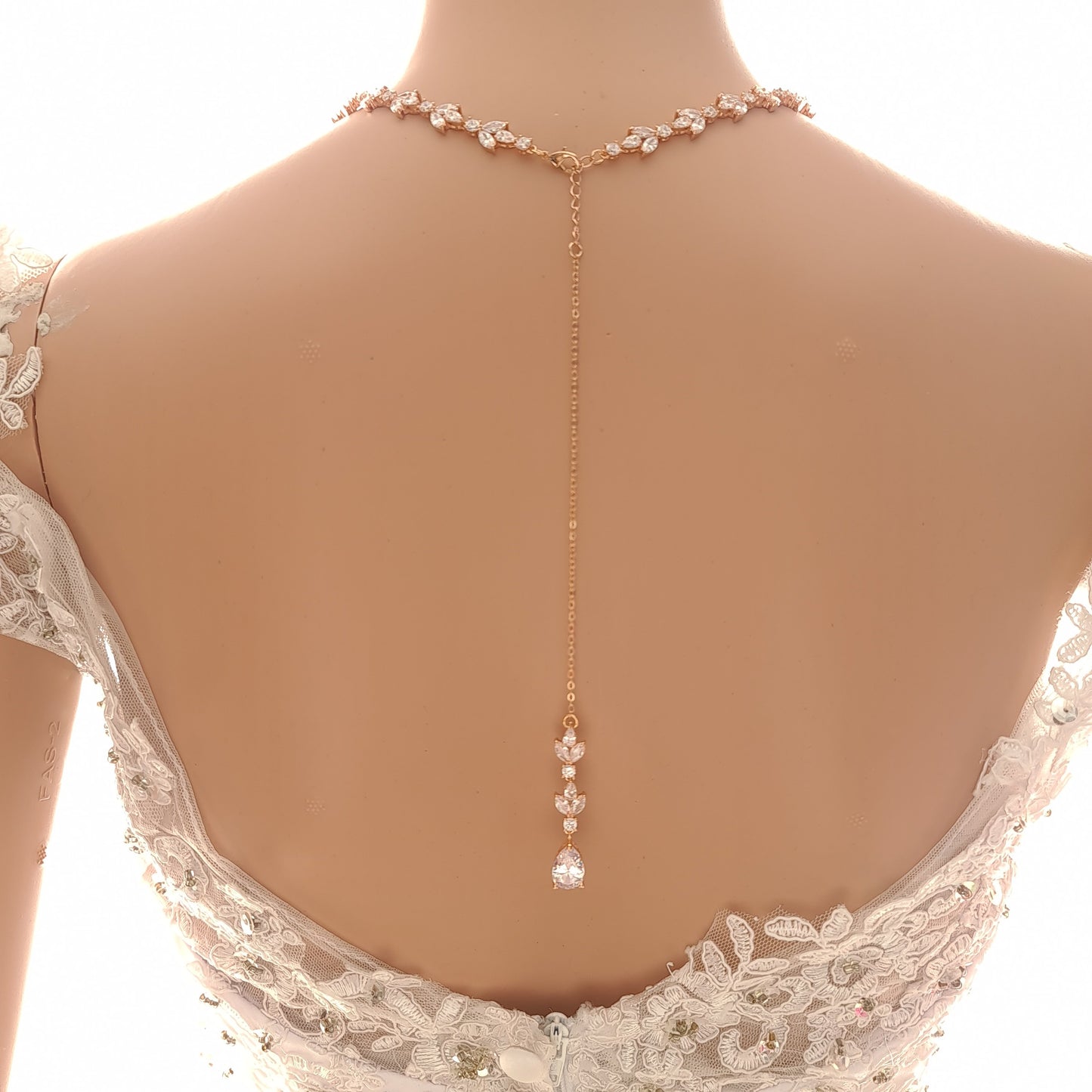 Collier de mariage de déclaration avec ou sans toile de fond-Anya