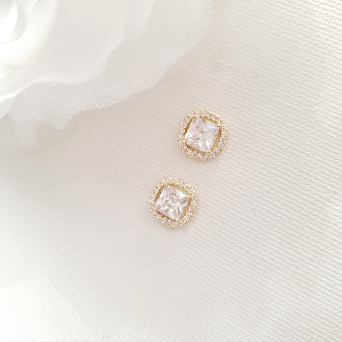 Bridesmaids Stud Earrings in Rose Gold-Piper