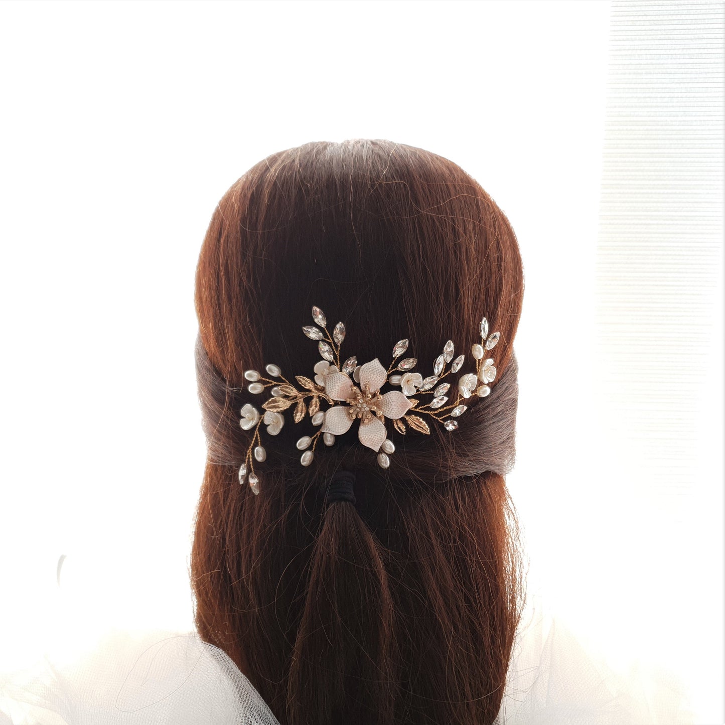 Jeweled Rose Gold Bridal Hair Comb with Pearl & Crystal Leaves-Freya