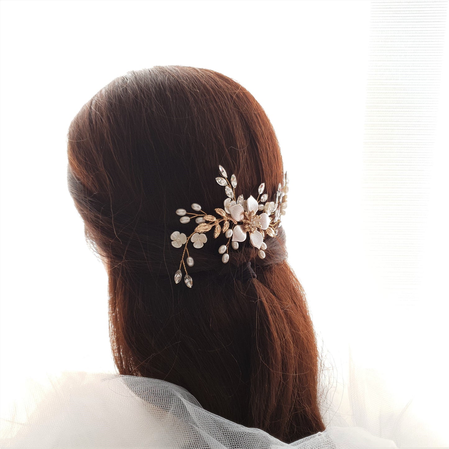 Jeweled Rose Gold Bridal Hair Comb with Pearl & Crystal Leaves-Freya