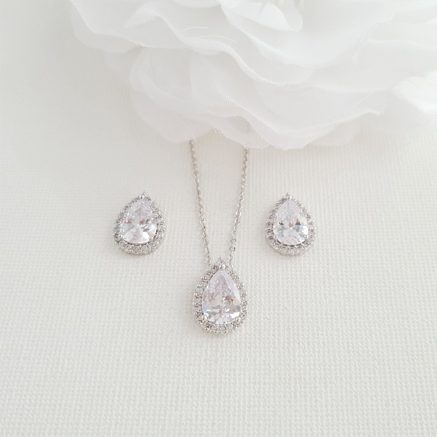 Juego de aretes y collar para novias y damas de honor-Emma