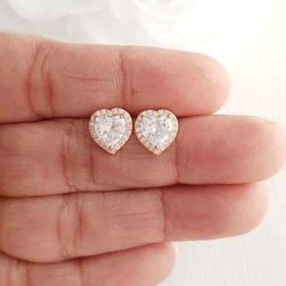 14K Gold Cubic Zirconia Heart Earrings Studs -Diana - PoetryDesigns