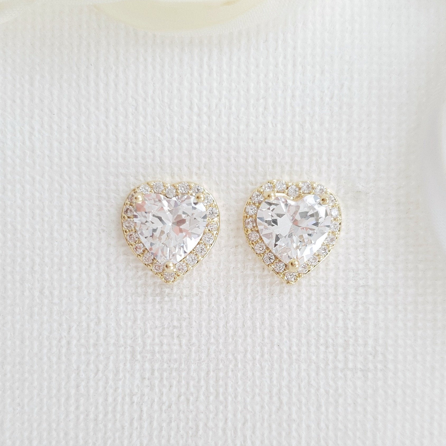 14K Gold Cubic Zirconia Heart Earrings Studs -Diana - PoetryDesigns